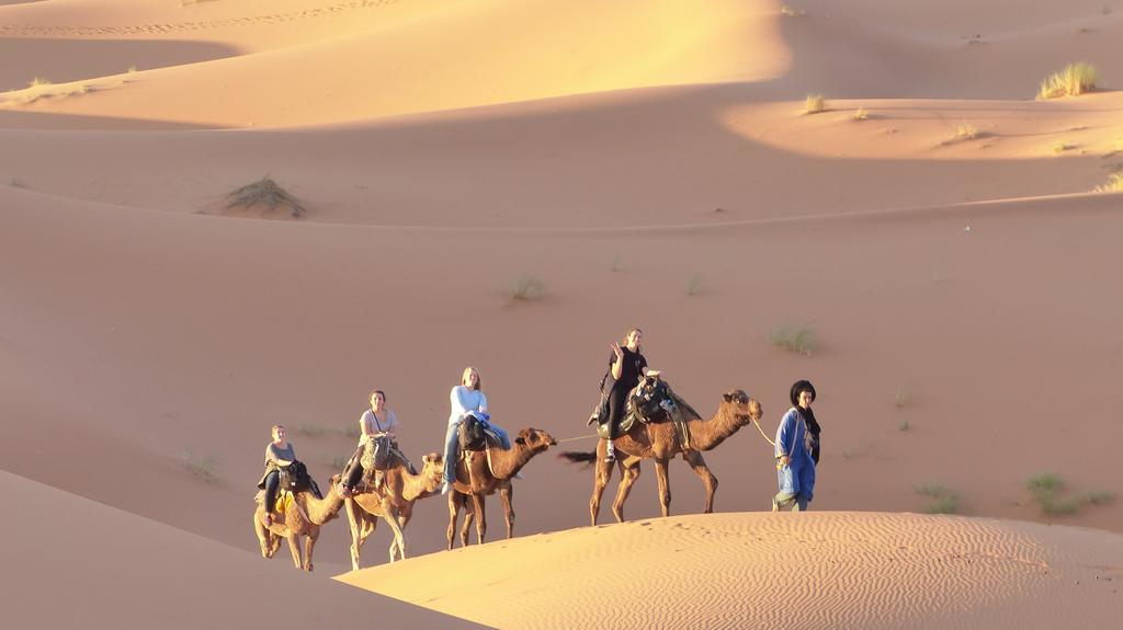 Luxury Camp Camelhouse Ξενοδοχείο Merzouga Εξωτερικό φωτογραφία